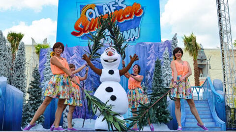 Olaf’s Summer Cool Down at Disney World’s Hollywood Studios #coolestsummerever #frozenfun