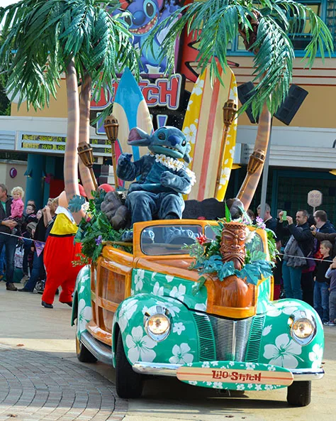 Stars n Cars Meet and Greet Disneyland Paris Disney Studios Paris Stitch