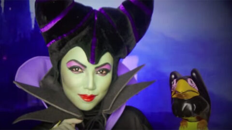 Famous Youtuber shows how to dress like Disney Villains