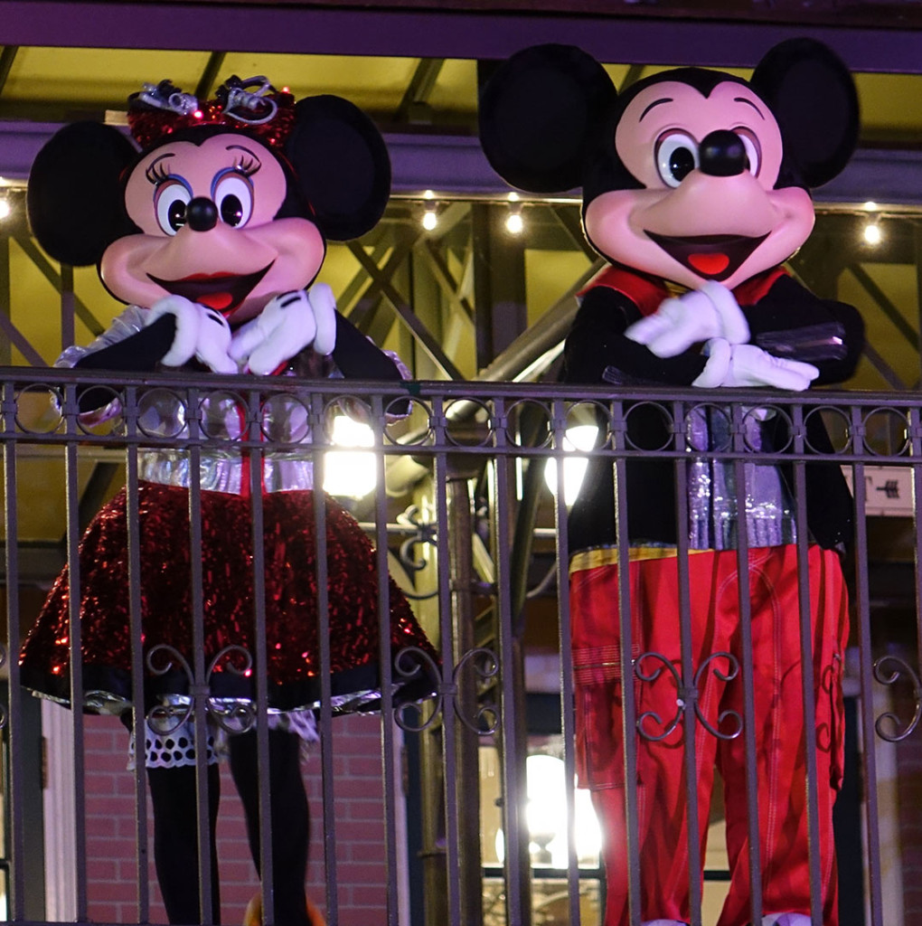 DVC 25th Anniversary Party at Magic Kingdom in Disney World Mickey and Minnie #dvc25