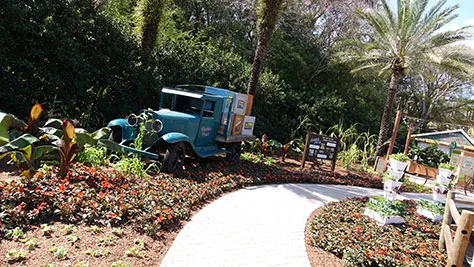 Epcot Flower and Garden Festival topiaries 2016 (54)