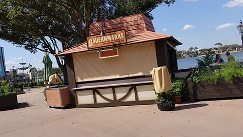 Epcot Flower and Garden Festival topiaries 2016 (76)
