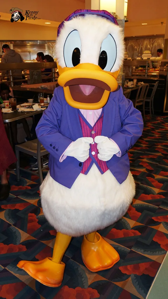 Minnie's Springtime Dine at Hollywood and Vine in Hollywood Studios (50)