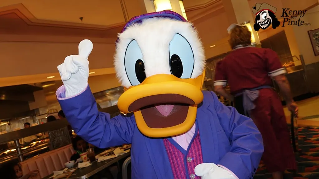 Minnie's Springtime Dine at Hollywood and Vine in Hollywood Studios (51)