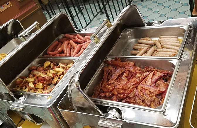 Pros and Cons of Early Morning Magic at Walt Disney World's Magic Kingdom