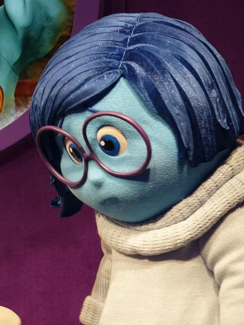 How to meet Joy and Sadness from Inside Out at Epcot in Disney World (40)
