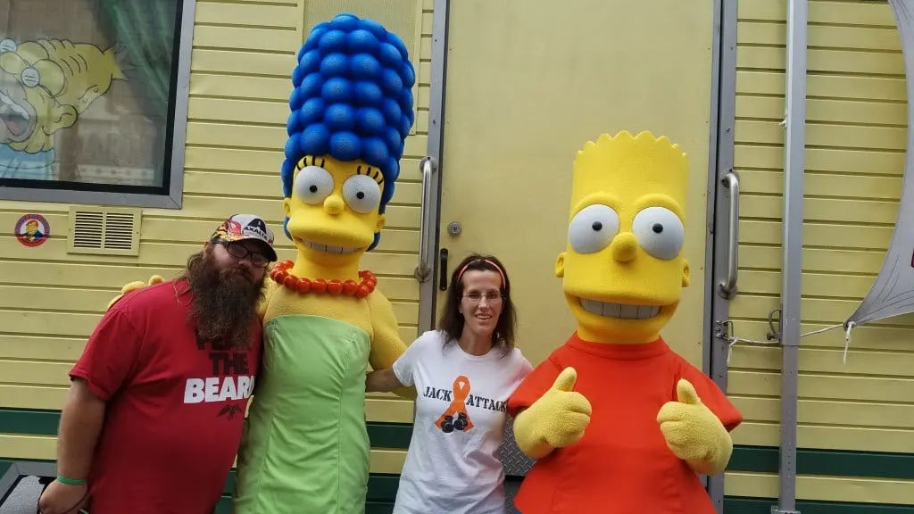 Universal Orlando Character Day with Ryan and Heather April 2016 (11) Marge and Bart Simpson