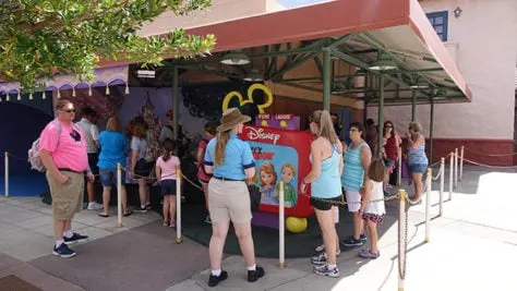 Hollywood Studios Disney Jr character meet and greets (1)