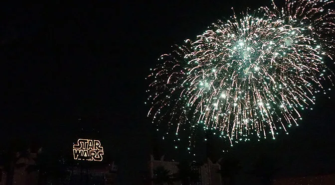 Star Wars A Galactic Spectacular Fireworks Dessert Party at Hollywood Studios in Walt Disney World (69)