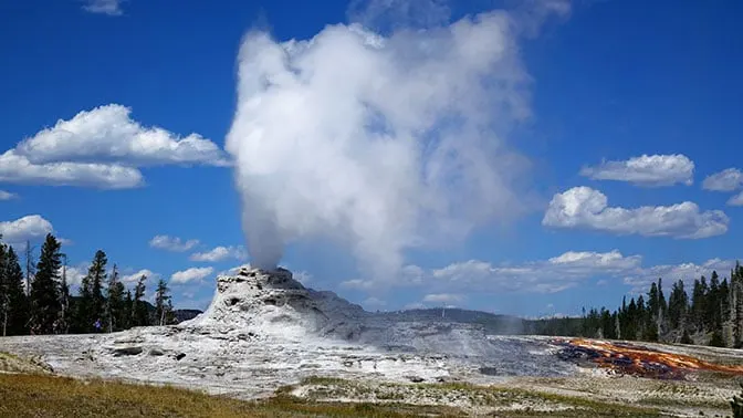 Yellowstone Day 3 Castle Geyser