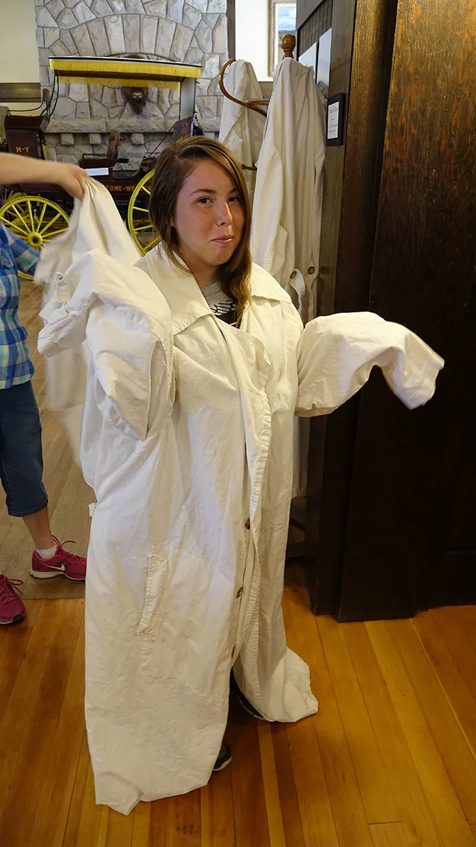 Yellowstone Day 4 Museum Duster