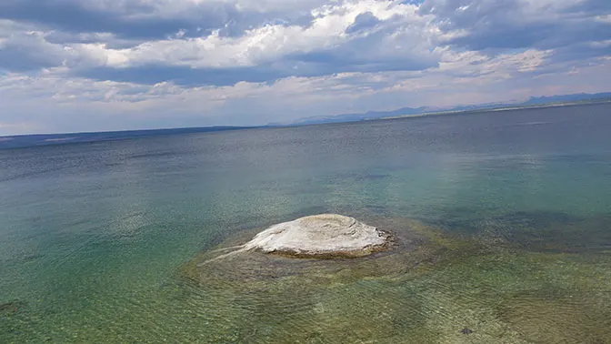 Yellowstone Day 6 West Thumb