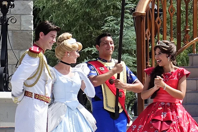 Elena of Avalor a Royal Welcome (16)