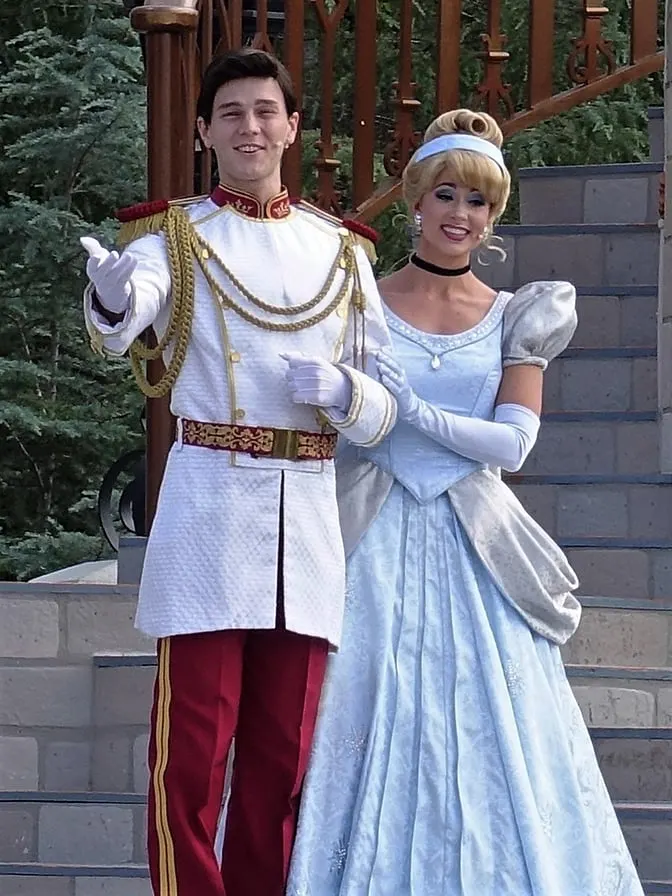 Elena of Avalor a Royal Welcome (7)