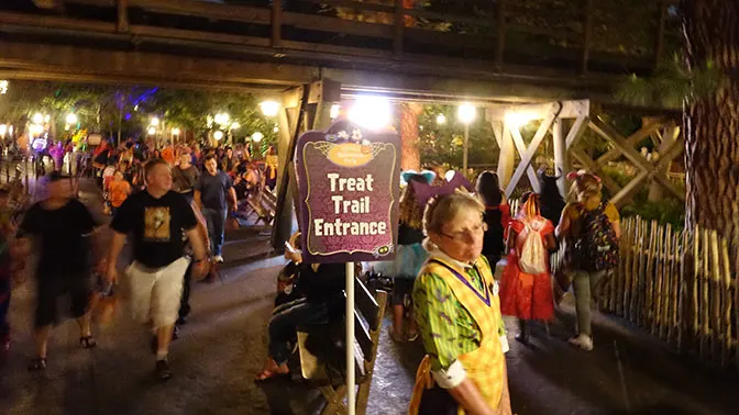 disneyland-mickeys-halloween-party-2016-m2