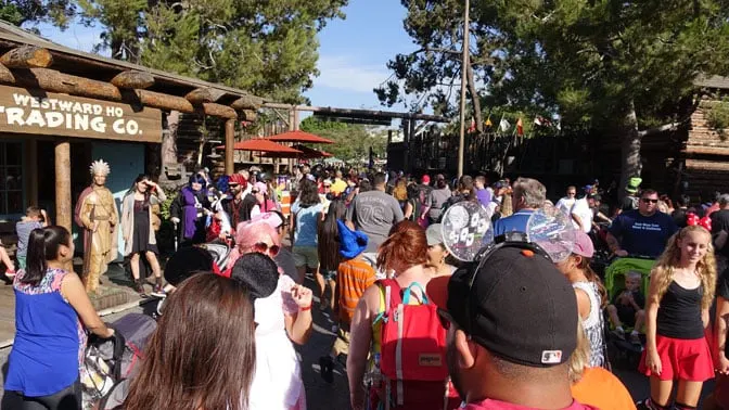 disneyland-mickeys-halloween-party-2016-a