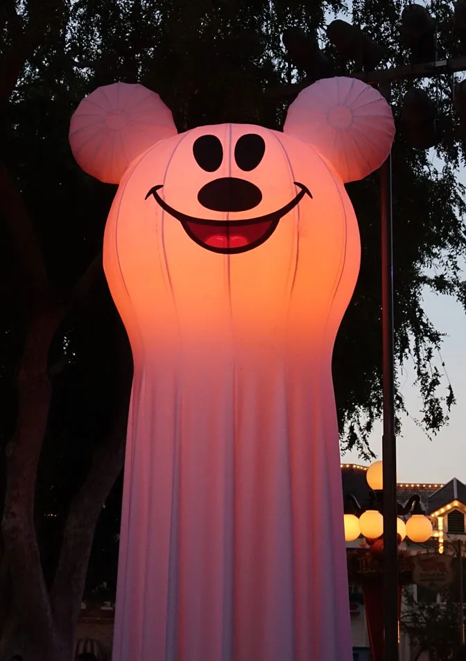 disneyland-mickeys-halloween-party-2016-k3