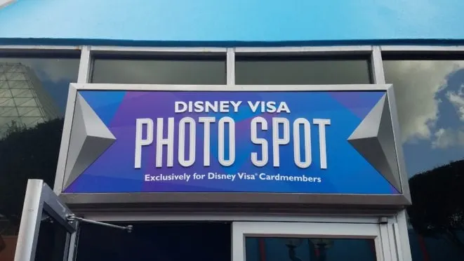 Epcot Chase Disney Visa character meet NEW location!