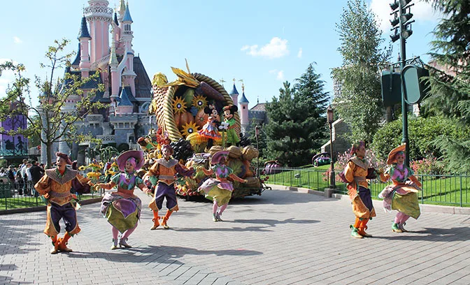 halloween-time-at-disneyland-paris-17