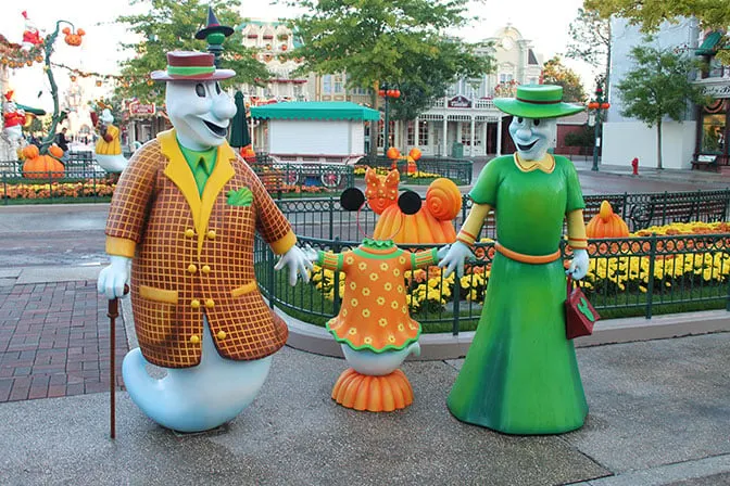halloween-time-at-disneyland-paris-43