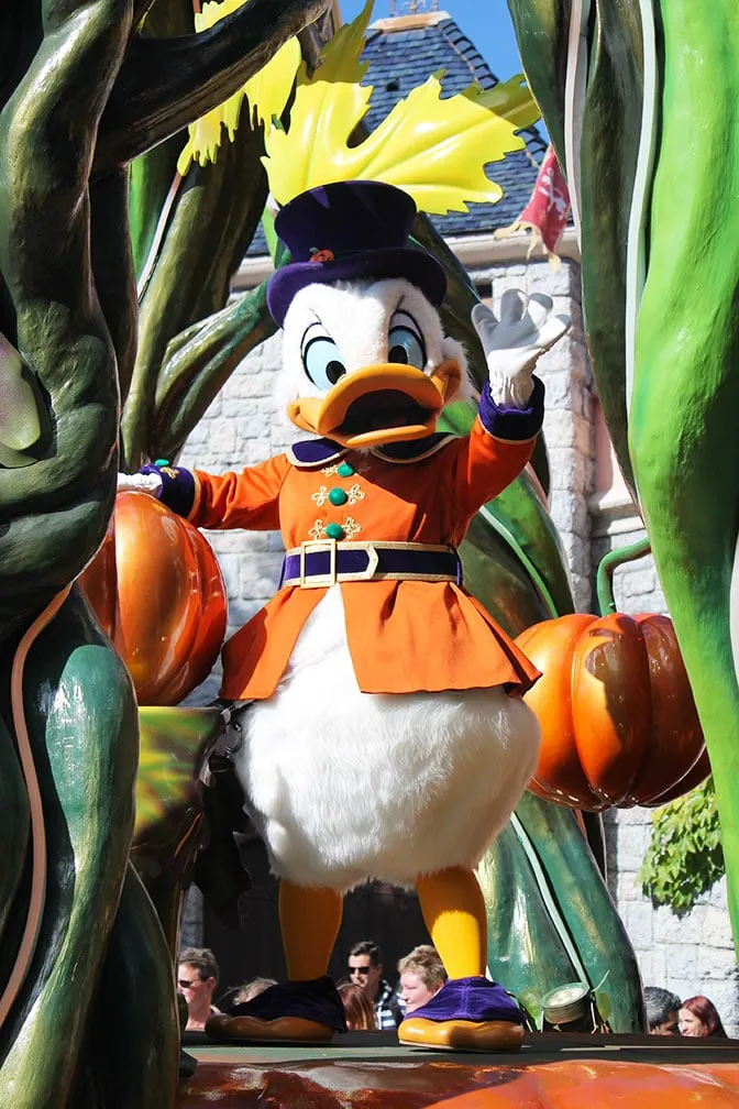 halloween-time-at-disneyland-paris-8