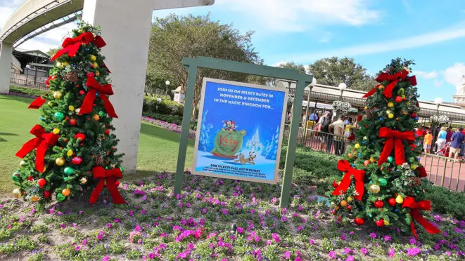 Mickey's Very Merry Christmas Party 2016