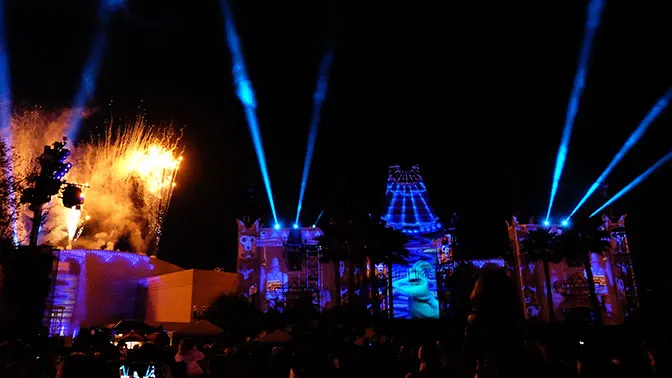 Jingle Bell Jinge BAM Christmas show at Hollywood Studios