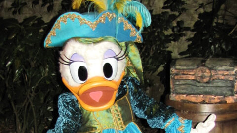 Worldwide Wednesday:  Daisy Duck at Disneyland Paris Halloween Party dressed as a Pirate