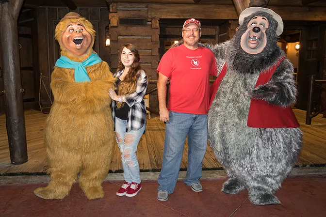 Disney Vacation Club Moonlight Madness 2017 Wendell Big Al Country Bears
