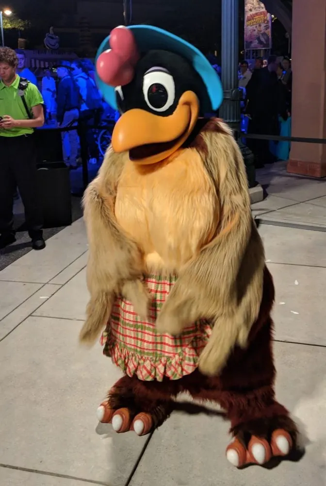 Clara-Cluck-at-Fandaze-in-Disneyland-Paris-2018.jpg