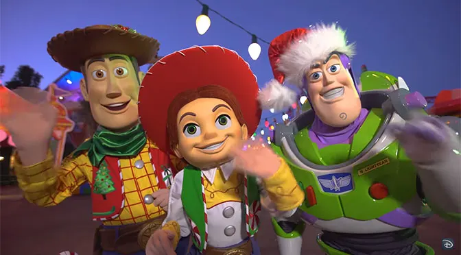 Toy Story Characters will have Christmas costumes in Toy Story Land