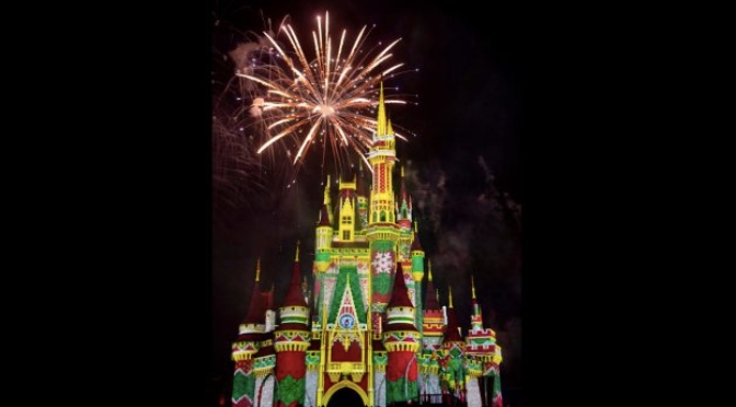 Guests Receive 1-Day Park Ticket for Bad Weather at Mickey's Very Merry Christmas Party