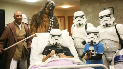 Dying Fan gets Early Screening of Star Wars: The Rise of Skywalker