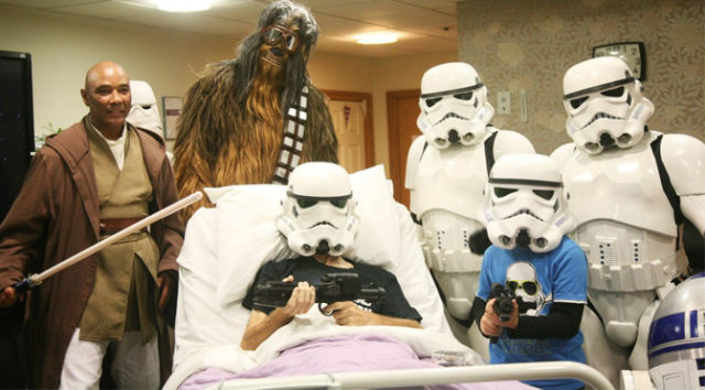 Dying Fan gets Early Screening of Star Wars: The Rise of Skywalker