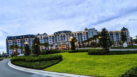 Exclusive: Walking Tour of Disney’s Riviera Resort