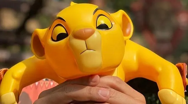 New SIMBA Popcorn Bucket Finally Arrives at Disney World!