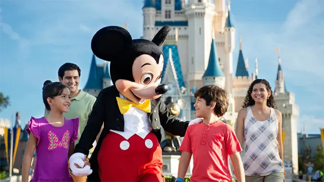 6 Tips For Keeping Kids Safe At Walt Disney World