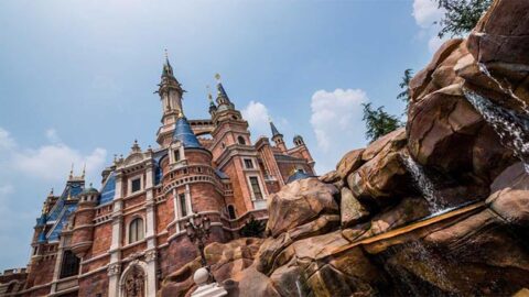 Shanghai Disneyland Reopening Will Include Limited Attendance and Annual Passholder Reservations