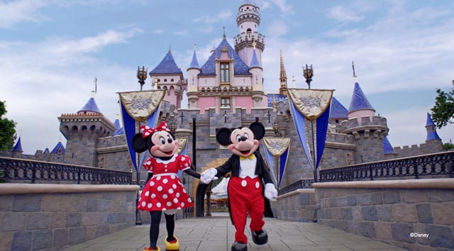 California Lays out 4-Stage Reopening Plan, Disneyland Reopening Could be Pushed Back Months