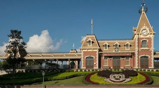 Soft Reopening Reportedly Happening for Hong Kong Disneyland
