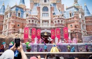 Stage Shows Return to Shanghai Disneyland: What This Could Mean for U.S. Disney Parks