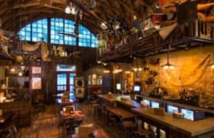Florida Suspends Alcohol Sales for Onsite Consumption at Bars