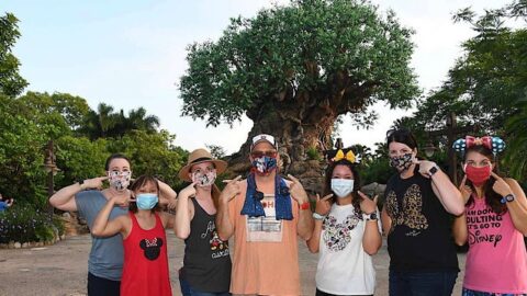 KtP Writers Answer: What is it like to wear a mask all day in Disney World?