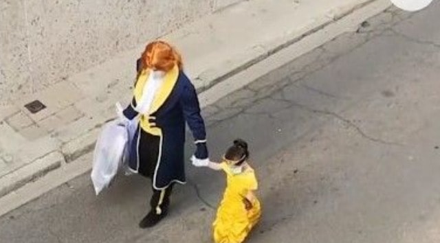 Adorable Father and Daughter Bring Magic to Neighborhood