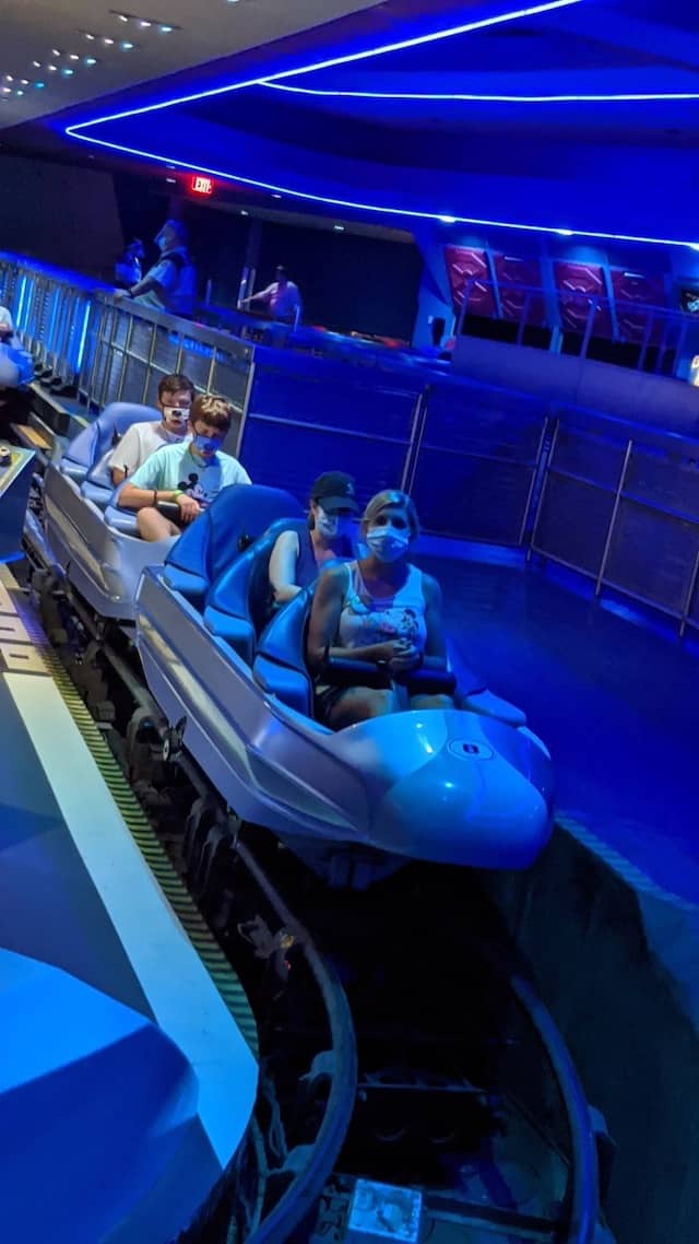 Video Ride Space Mountain With The Lights On At Magic Kingdom