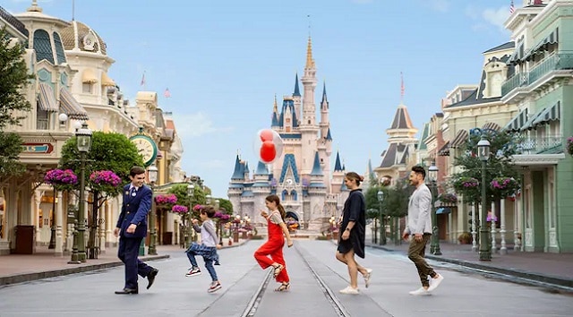 Disney VIP Tours Now Accepting Reservations