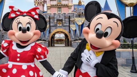 Disneyland Extends Reservation Cancellations