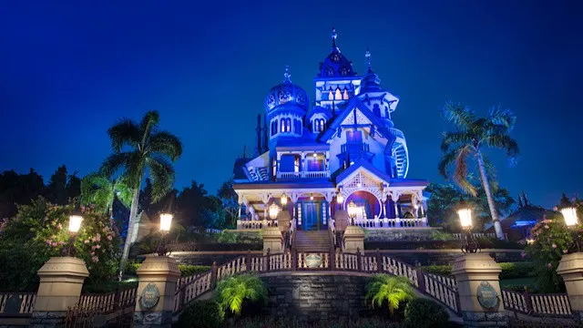 Mystic Manor disneyland hong kong around the world