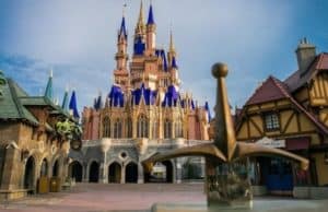 Former Magic Kingdom Vice President to Offer Help to Laid Off Cast Members