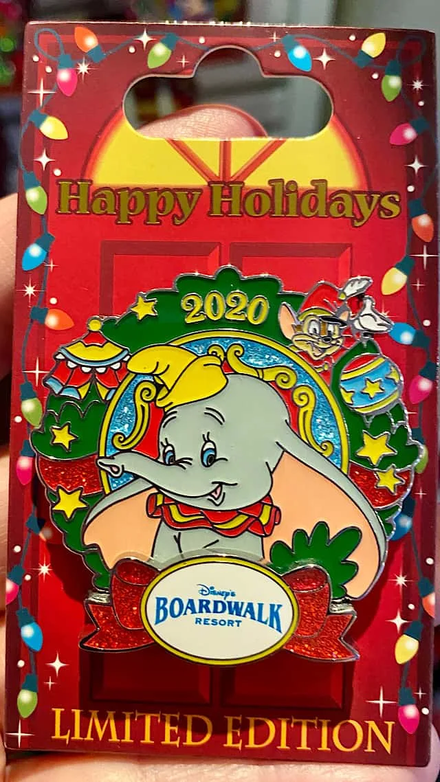 2020 Disney resort holiday pin